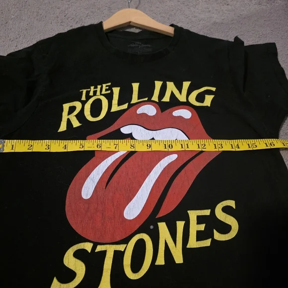 Rolling Stones Black T-Shirt Small - Picture 5 of 6